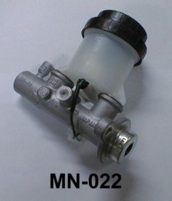 AISIN Galvenais bremžu cilindrs MN-022