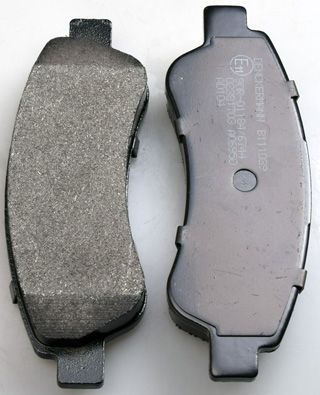 DENCKERMANN Комплект тормозных колодок, дисковый тормоз B111039