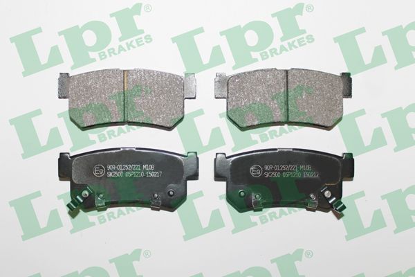 LPR Комплект тормозных колодок, дисковый тормоз 05P1210