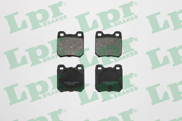 LPR Комплект тормозных колодок, дисковый тормоз 05P584
