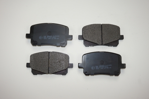 RAP Комплект тормозных колодок, дисковый тормоз R-P1051