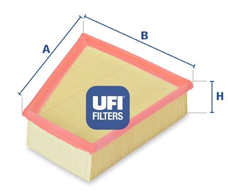UFI Воздушный фильтр 30.132.00