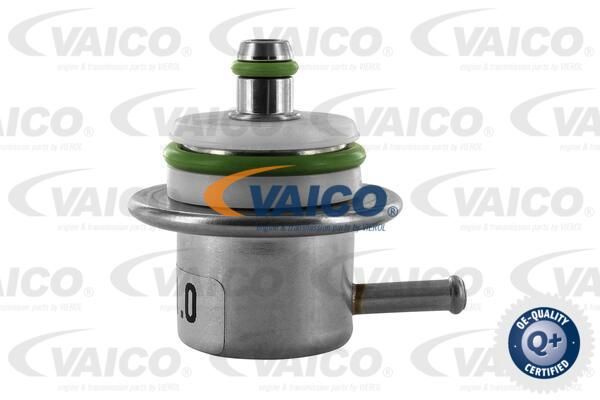 VAICO Регулятор давления подачи топлива V20-0499