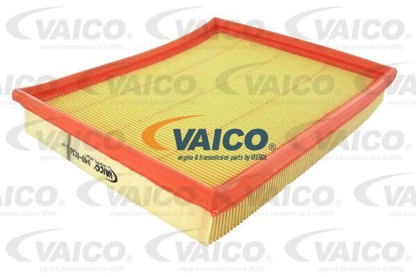 VAICO Воздушный фильтр V40-0136
