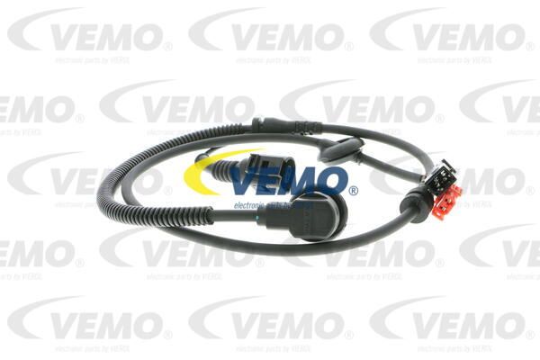 VEMO Датчик, частота вращения колеса V10-72-1083