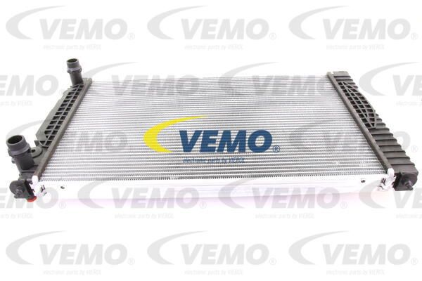VEMO Радиатор, охлаждение двигателя V15-60-5046