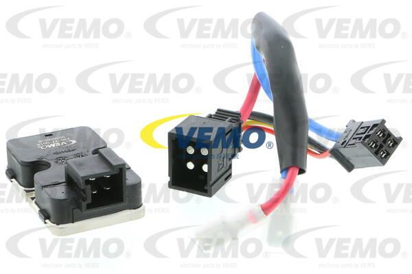 VEMO Регулятор, вентилятор салона V30-77-0013
