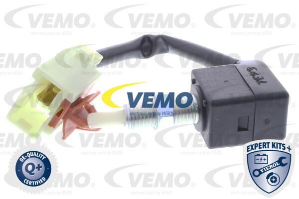 VEMO Выключатель, привод сцепления (управление двигател V52-73-0020